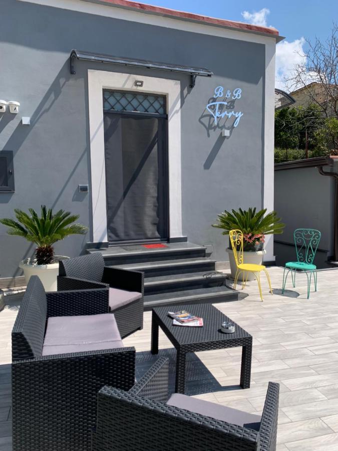 Flat B&B Terry In Ercolano Napoli Exterior foto